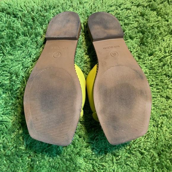 Steve Madden size 6.5 Sandals - Picture 2 of 6